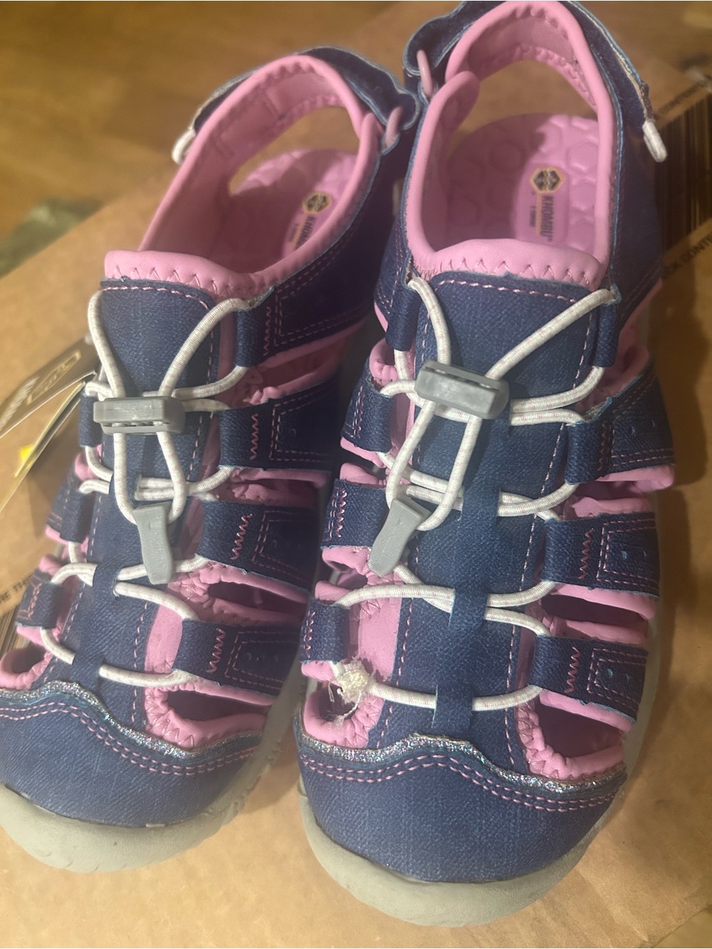 Khombu Navy and Pink Girls Active Sandals with Bungee Lace